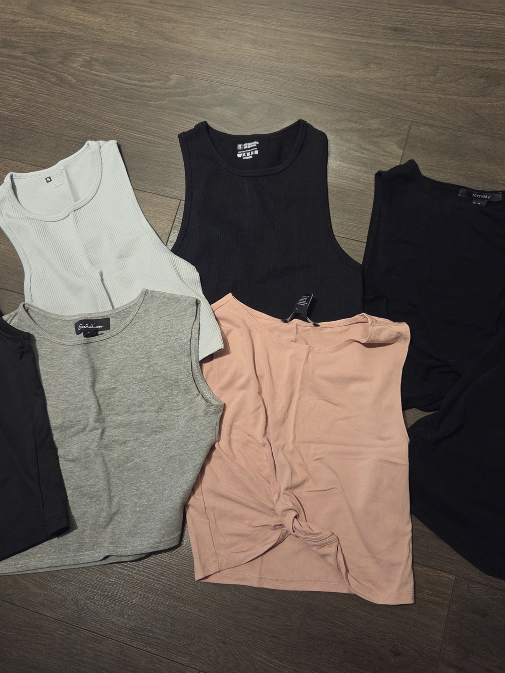 Lot Of 7 Sleeveless Tops Crop
